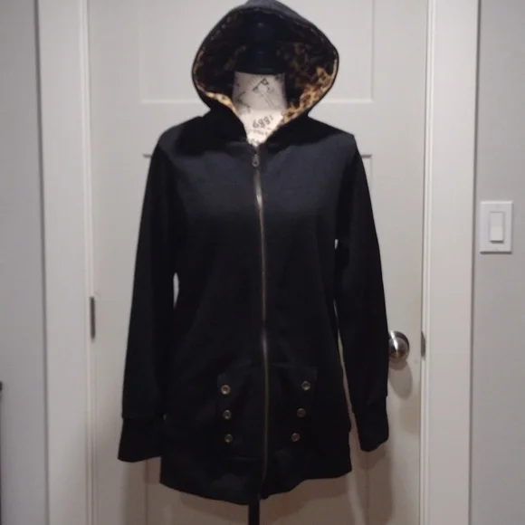 Sweater/Jacket - Picture 3 of 7